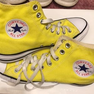 Yellow converse